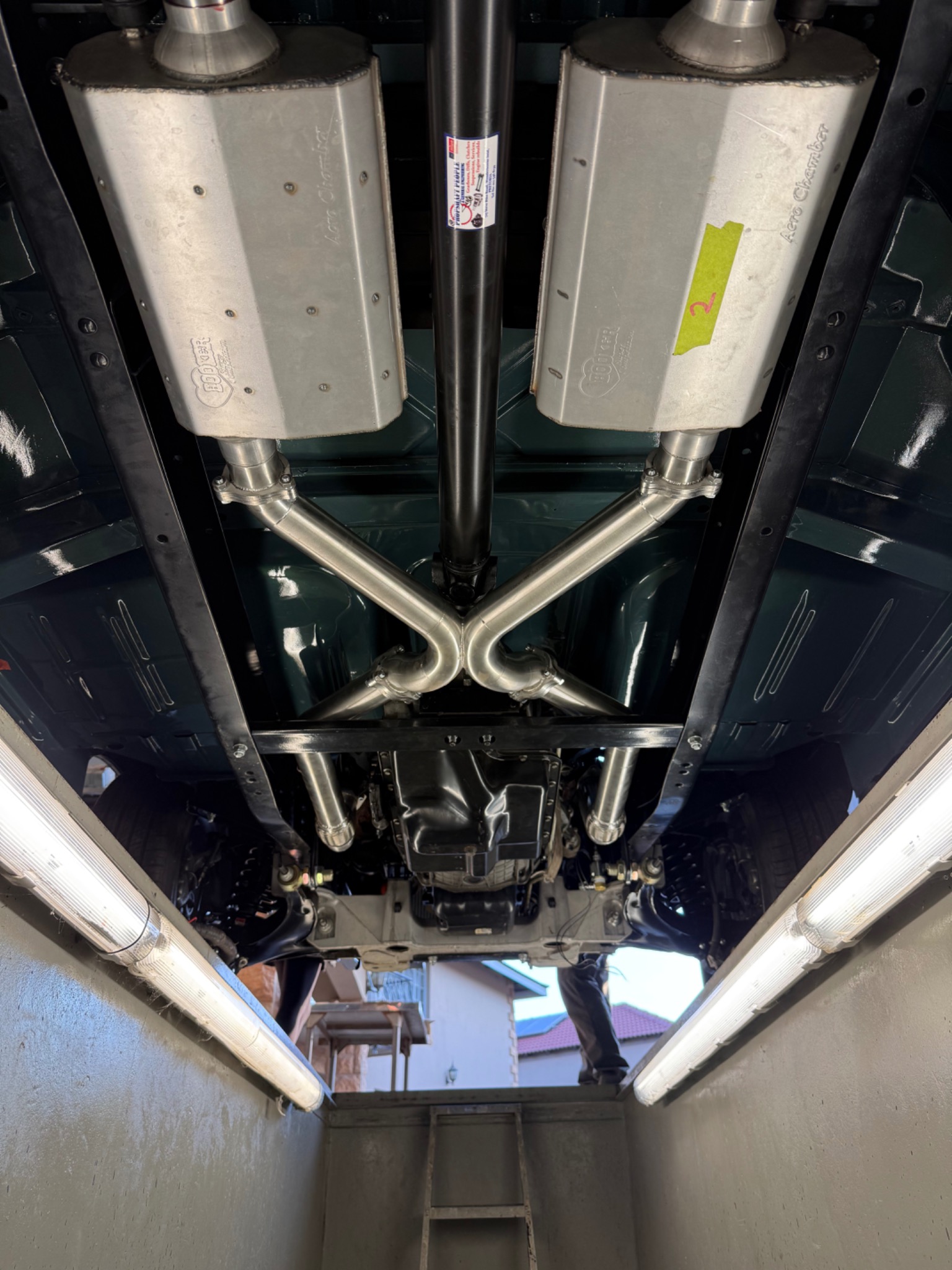 Rear suspension detail